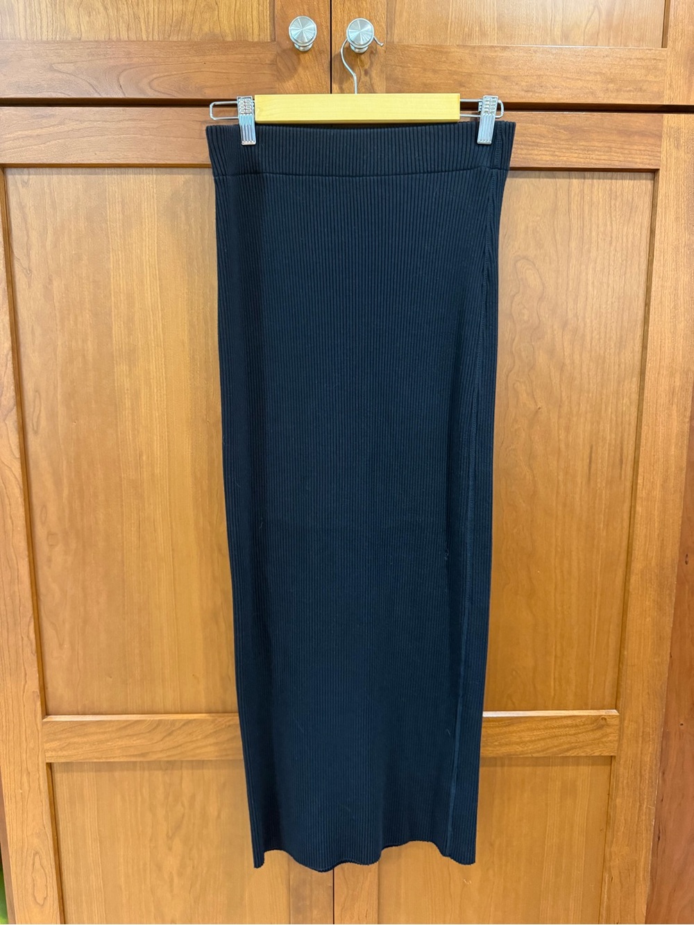 Vince Black Ribbed Knit Maxi Skirt
